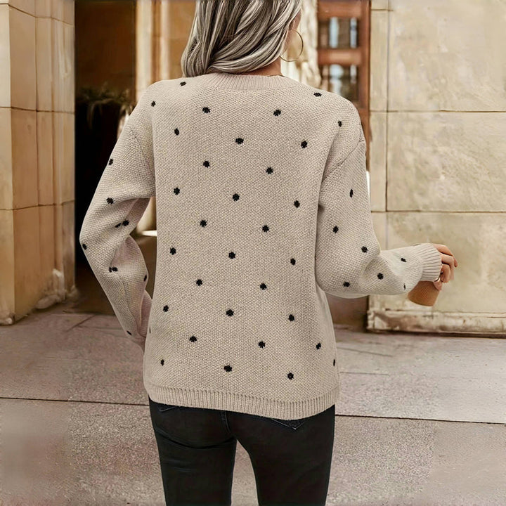 Esmee - Classic Dotted Sweater