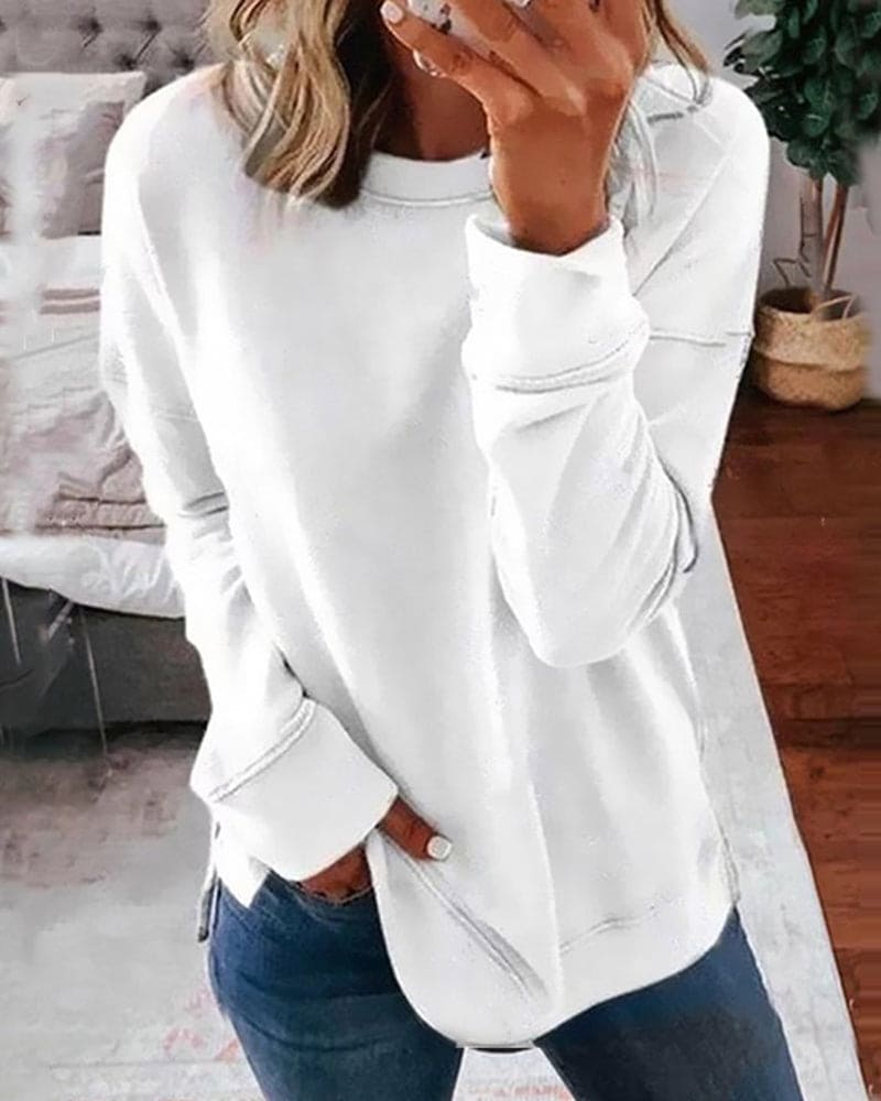 Elizabeth - Effortless Style with Solid Color Sweater
