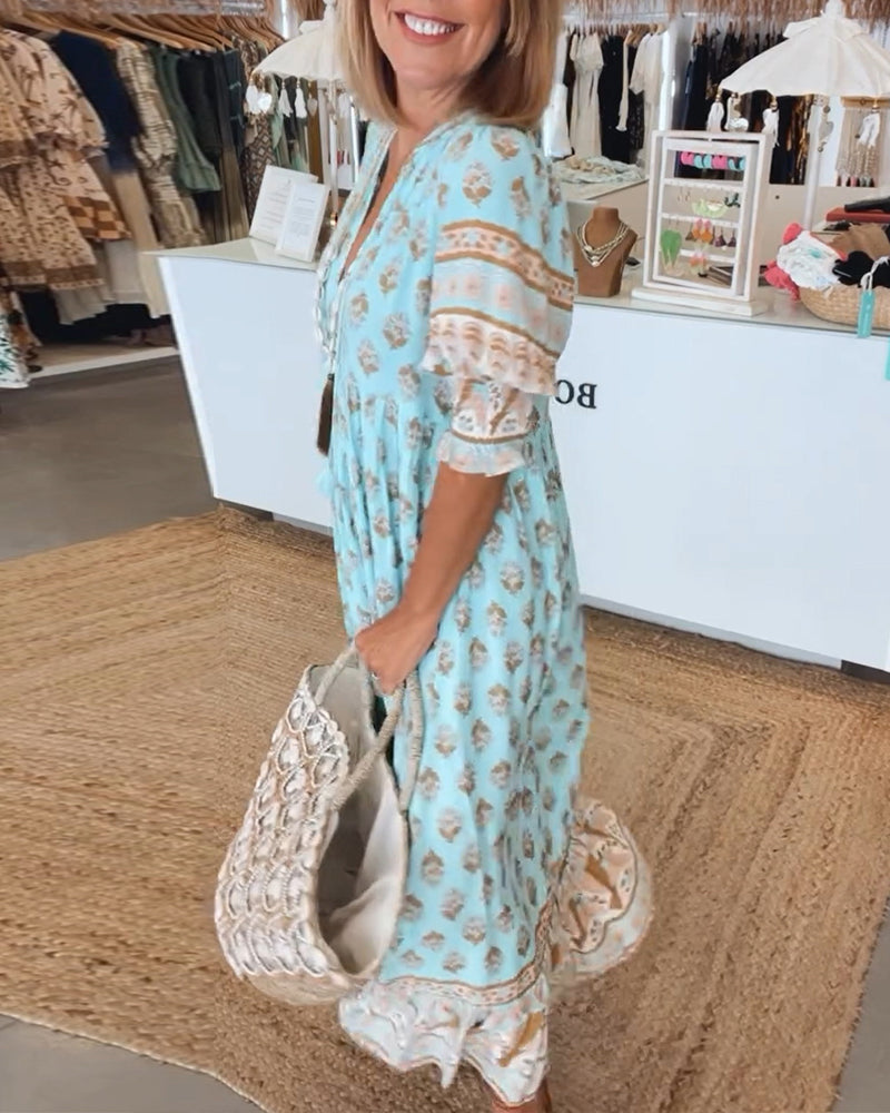 Casual Printed V-Neck Dress with Half Sleeves