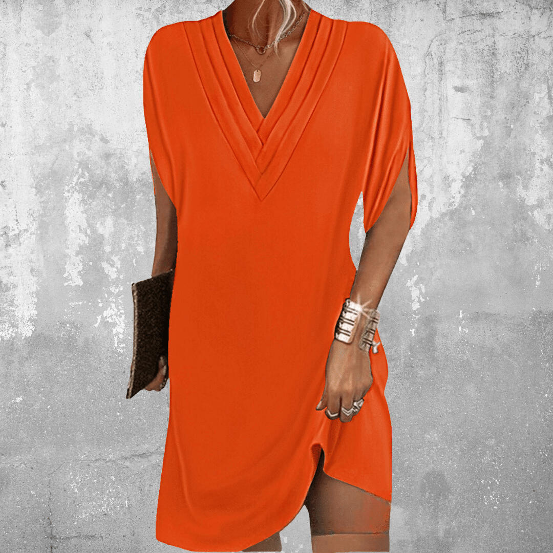 Daria - Elegant Dress with Belly Coverage