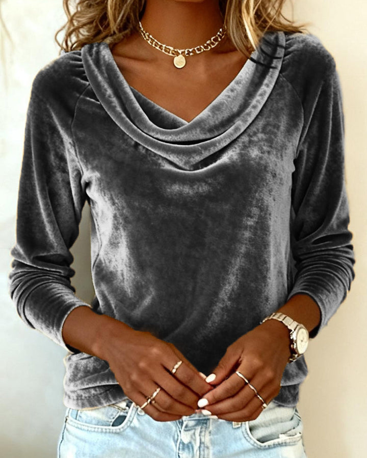 Long Sleeve Top in Velvet in Solid Color