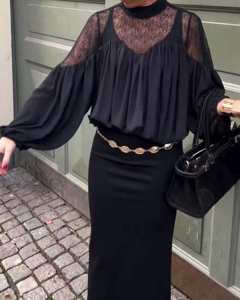 Blouse with Loose Fit Batwing Sleeve Design and Elegant Vibe
