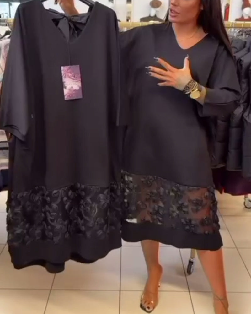 Stylish Dress with Bow at the Back and V-Neck