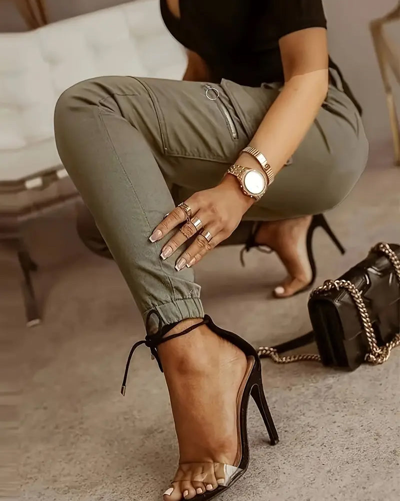 Mid-Size Cargo Pants with Pockets and Hem