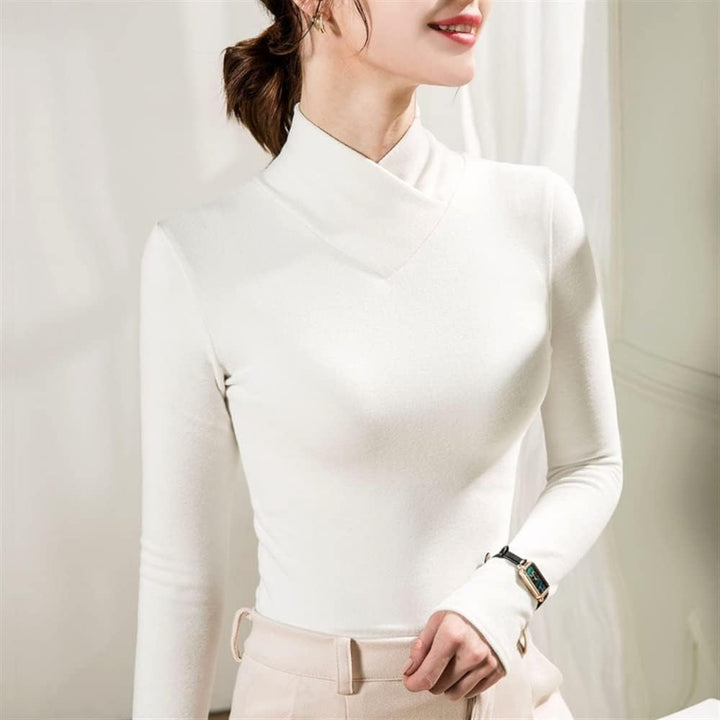 Beverley - Elegant Turtleneck Fit