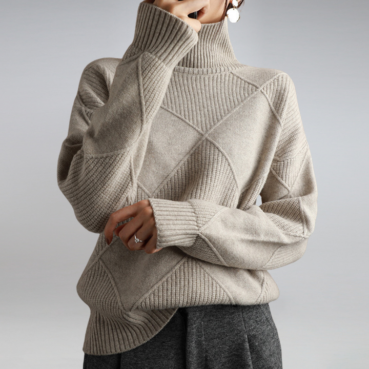 Sophia - Luxurious Turtleneck Sweater