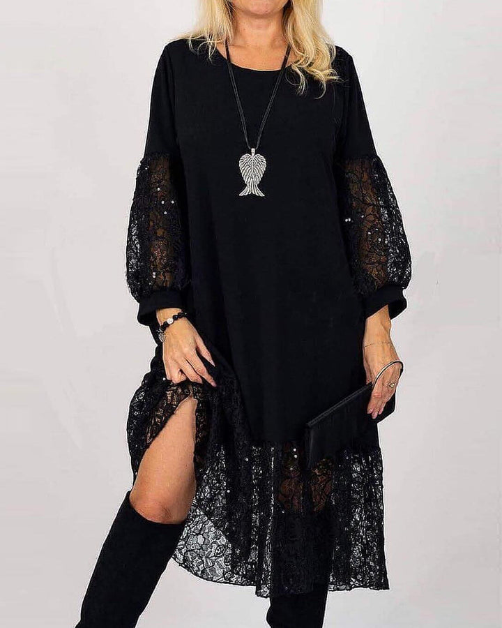 Loose Round Neck Lace Patchwork Dress