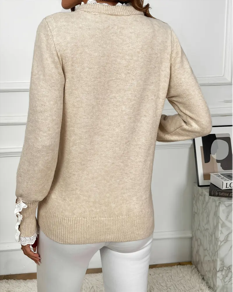 Elegant Sweater with Blonde Edge