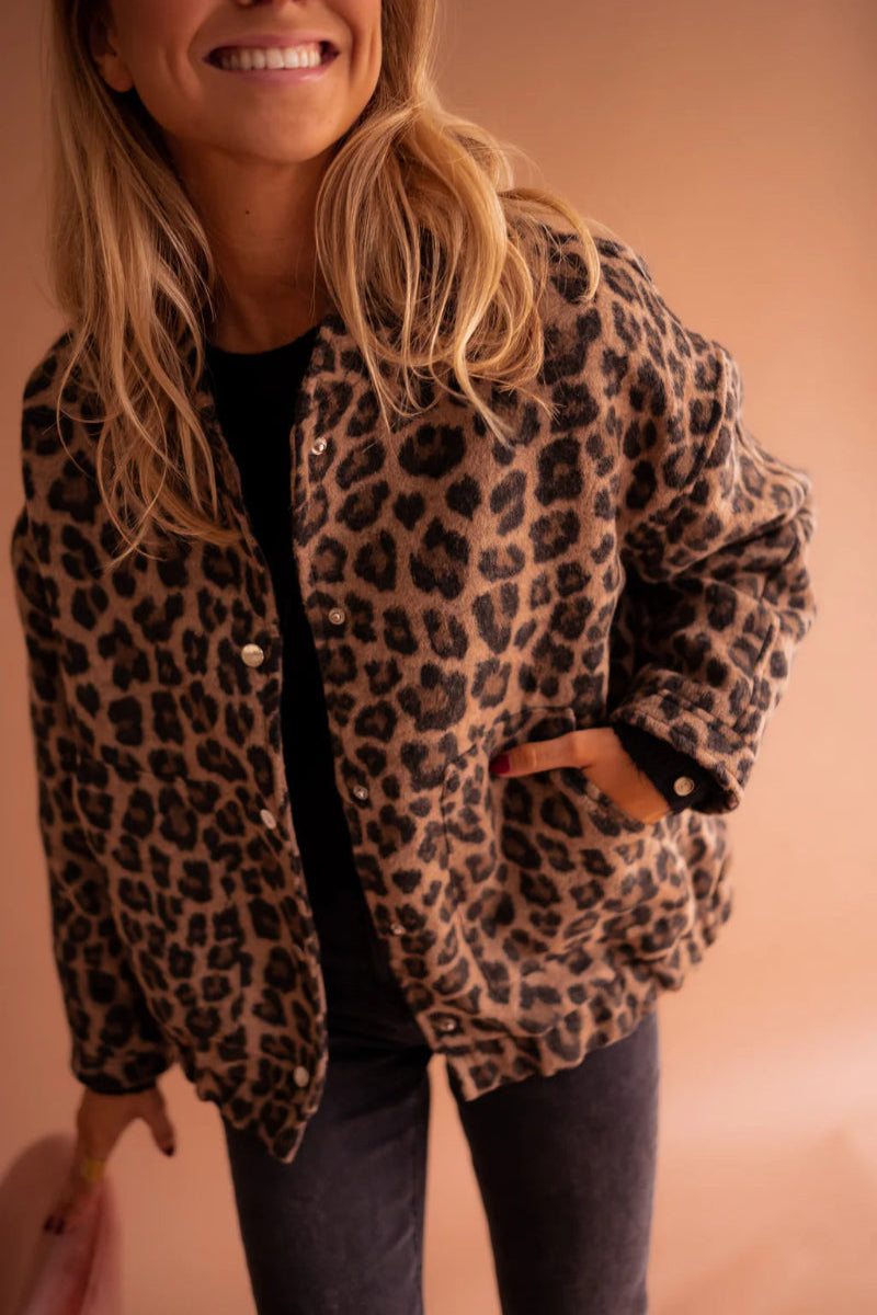 Elodie | Stylish Leopard Print Jacket
