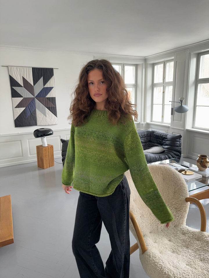 Oravella – Cozy Multicolored Knitwear
