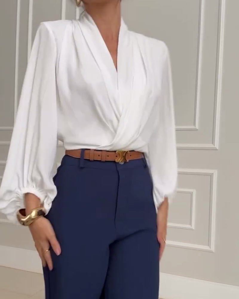 Trendy Lantern Sleeve Blouse with Solid V-Neck