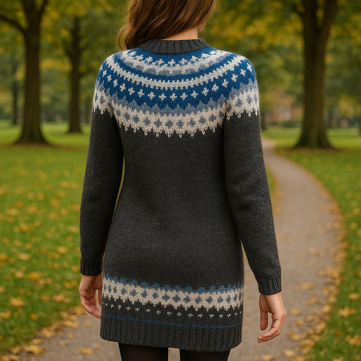 Sweater made of Icelandic textile