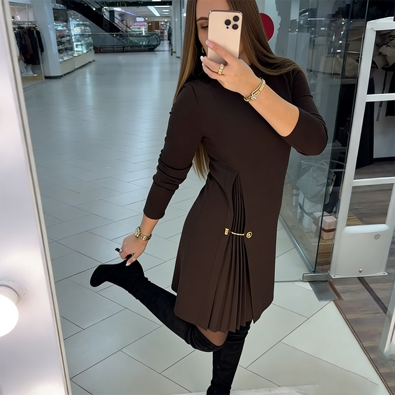 Sophisticated A-Line Dress with Pleated Detail and Gold Chain